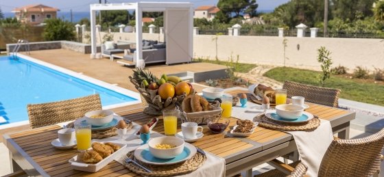 Villa rentals in Greece