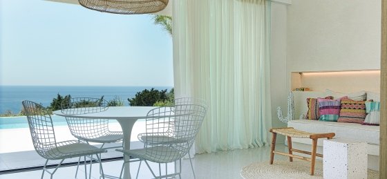 mimicoco_99297-copy.jpg Book a villa in Greece