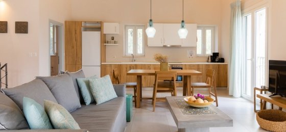 yaisemi41small.jpg Book a villa in Greece