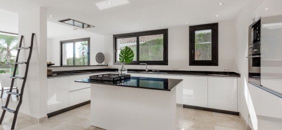 Book a villa holiday in Marbella