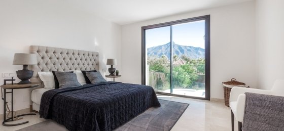 Book a villa in Spain