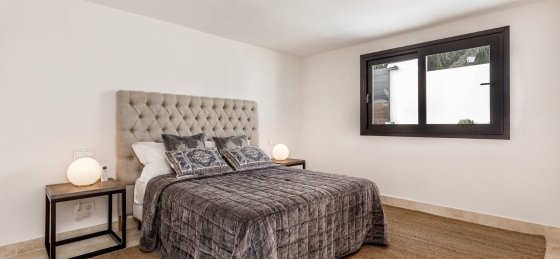 Book a villa in Spain