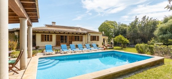 alegre_-_swimming_pool_2_2400x16002019.jpg Holiday home in Mallorca villa booking