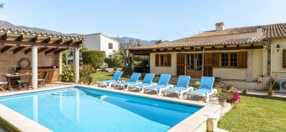 alegre_-_swimming_pool_4_2400x16002019.jpg Villa holidays in Pollensa