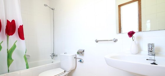 animeta_-_bathroom_2-1_2400x1600.jpg Book a villa in Mallorca