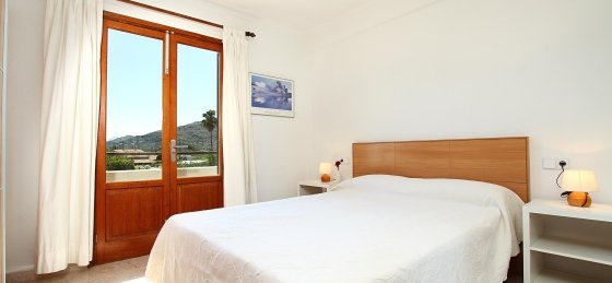 animeta_-_bedroom_1-1_2400x1600.jpg Villas in Spain