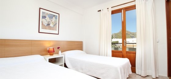 animeta_-_bedroom_3-1_2400x1600.jpg Villa in Balearic Islands to rent