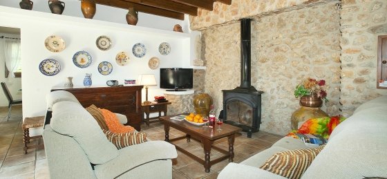 bennassar_-_saloon_2_2400x1600.jpg Holiday home in Pollensa villa booking