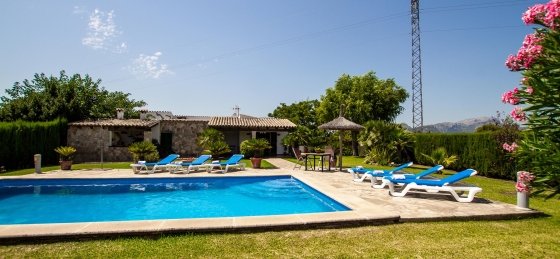 bosque_-_swimming_pool_a_03_2400x1600.jpg Holiday home in Spain villa booking