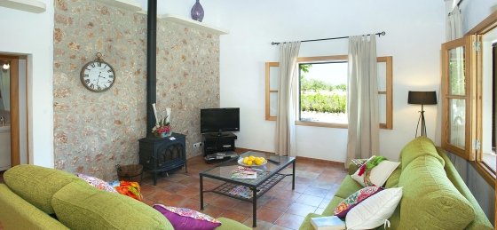 Book a villa in Alcudia