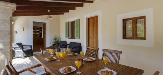 creus_-_terrace_2_2400x1600.jpg Villa rentals in Balearic Islands