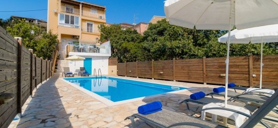dinos15small.jpg Villa in Kassiopi to rent
