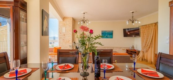 dinos78small.jpg Book a villa holiday in Corfu