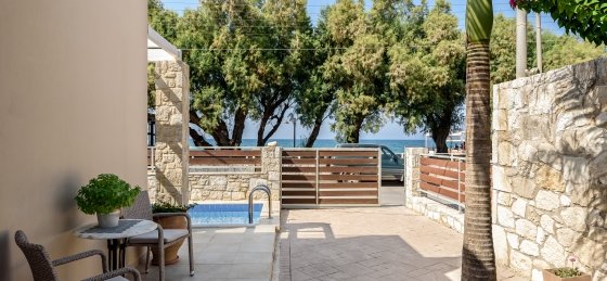 dsc_6562.jpg Villas in Greece