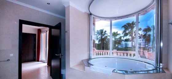 file8.jpeg Book a villa in Spain