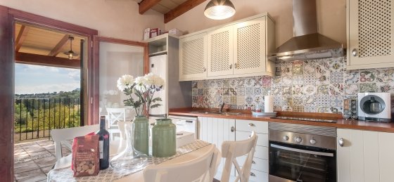 gardo_-_kitchen_1_sf.jpg Holiday home in Pollensa villa booking