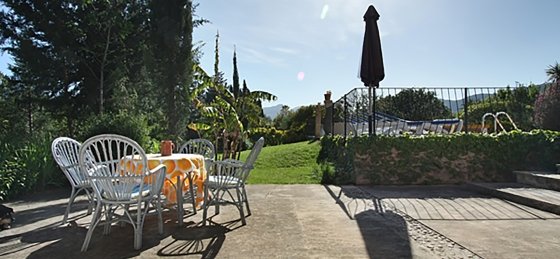hort_3_cames_-_terrace_1_2400x1600.jpg Book a villa in Spain