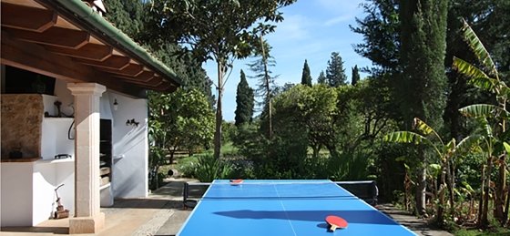 hort_3_cames_-_terrace_3_2400x1600.jpg Villa holidays in Balearic Islands
