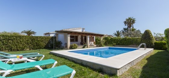jaume_-_swimming_pool_05.jpg Villas in Balearic Islands