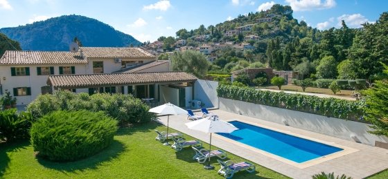 llobiner_-_swimming_pool_01_2400x1600.jpg Villas in Balearic Islands