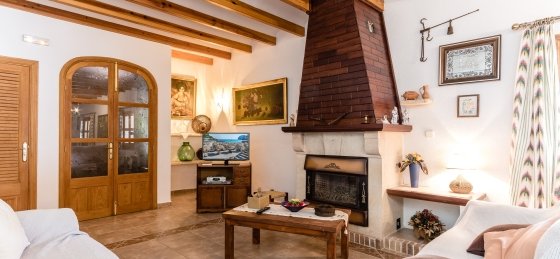 Book a villa in Spain