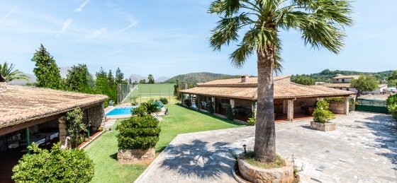 Book a villa in Balearic Islands