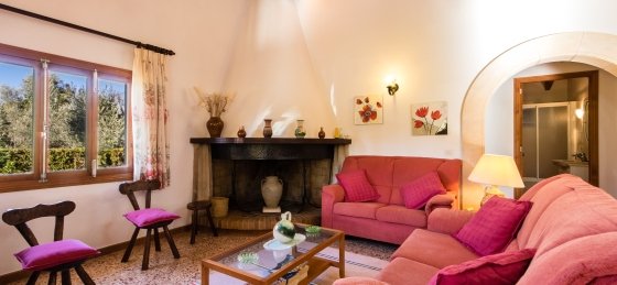 moreno_-_saloon_1.jpg Villa rentals in Balearic Islands