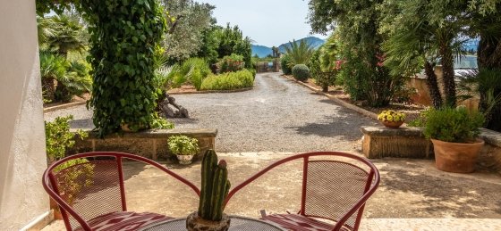 oliver_-_terrace_3_18_2400x1600.jpg Villas in Spain