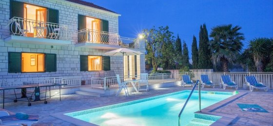 villa_in_sumartin_1_1.jpg Holiday villas in Brac