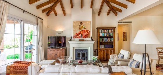 Book a villa in Spain