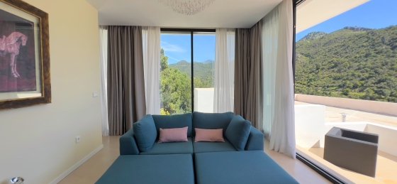 5f9da9d2-725c-466f-bee2-f3819ec4b669.jpeg Villas in Marbella