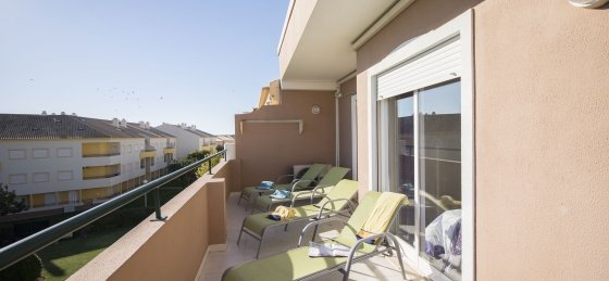 balcony_sun_beds.jpg Villas in Vilamoura