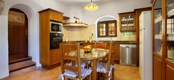 cas_conco_9.jpg Villa holidays in Balearic Islands