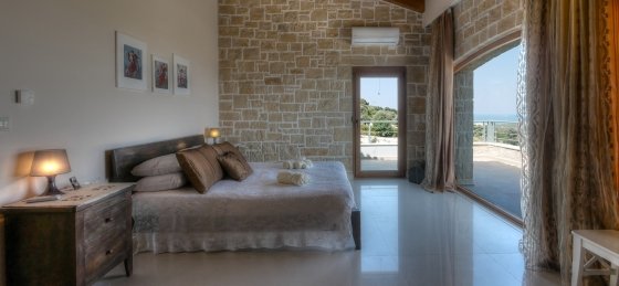master_bedroom_newest.jpg Holiday villas in Greece