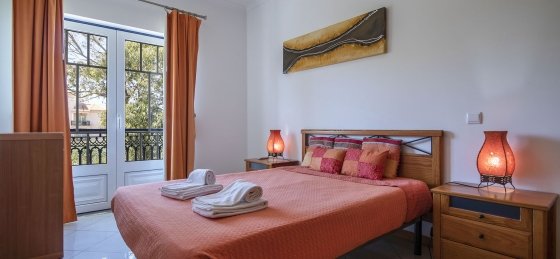 quarto1.jpg Book a villa holiday in Albufeira