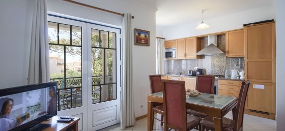 sala3.jpg Holiday villas in Portugal
