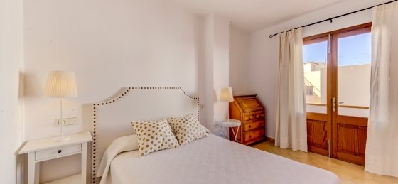 12.jpg Book a villa holiday in Balearic Islands