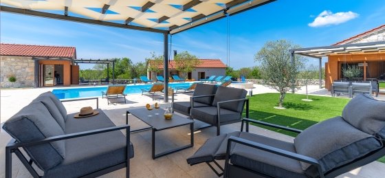 19.jpg Book a villa in Croatia