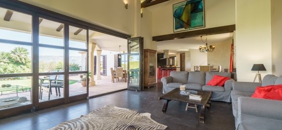 clavel-interior-29.jpg Book a villa in Spain