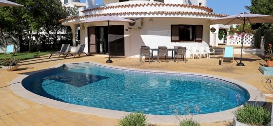 Villa rentals in Vilamoura
