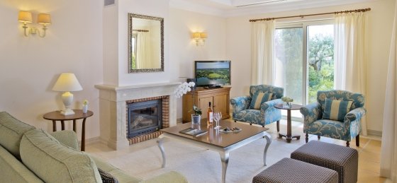 linked_villa_-_living_room.jpg Holiday home in Algarve villa booking