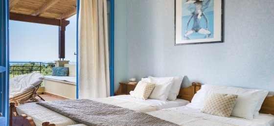 luxuryretreatskefalonia_5d.jpg Villa holidays in Greece