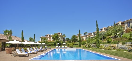 veranda_-_pool_area_02.jpg Villa in Monte Rei Golf & Country Club to rent