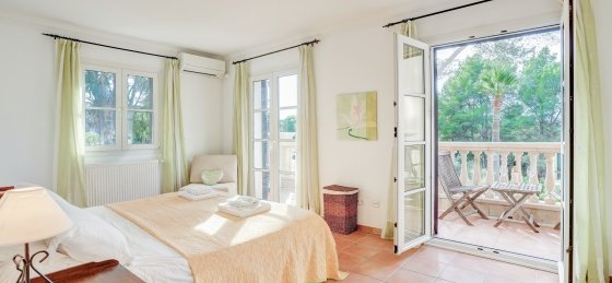 Book a villa holiday in Alcudia