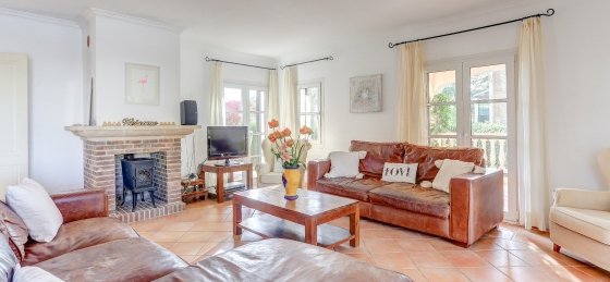 Book a villa holiday in Alcudia